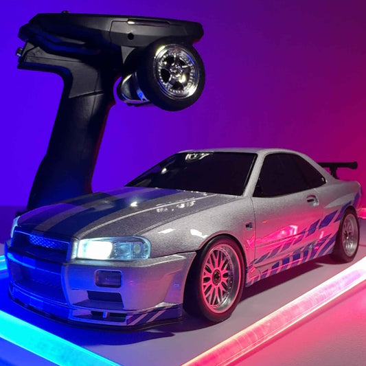1:18 RC Drift Car Nissan GTR R34 2.4G RWD with ESP Gyroscope Metal Alloy Body LED Lights