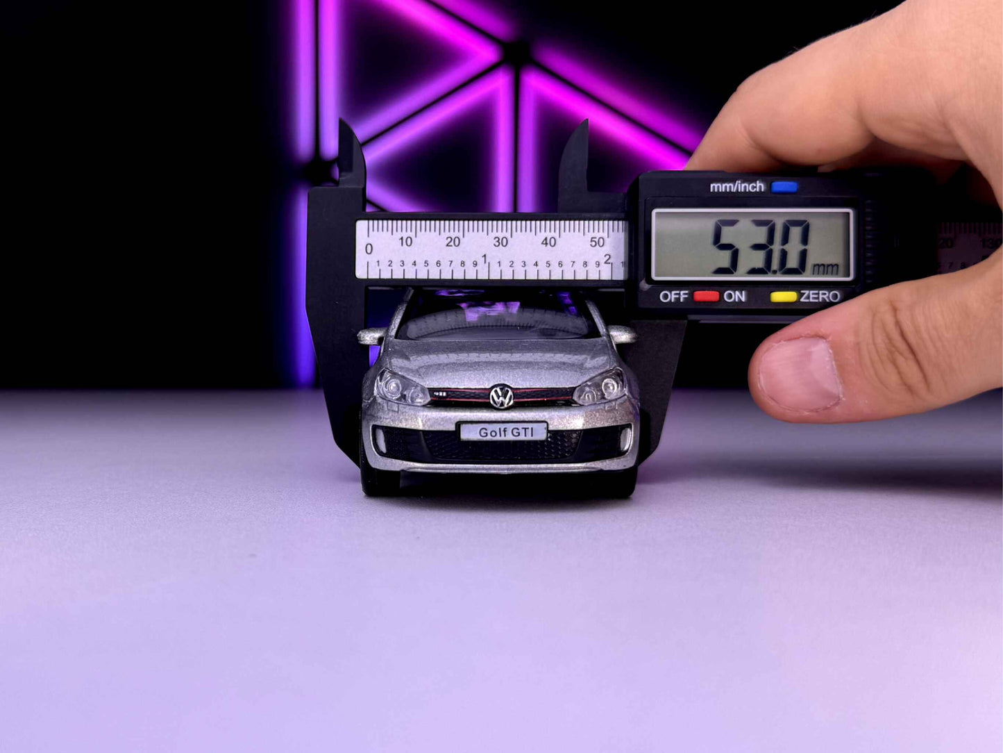 1:36 VW Volkswagen Golf 6 GTI Scale Detailed Model and Openable Doors