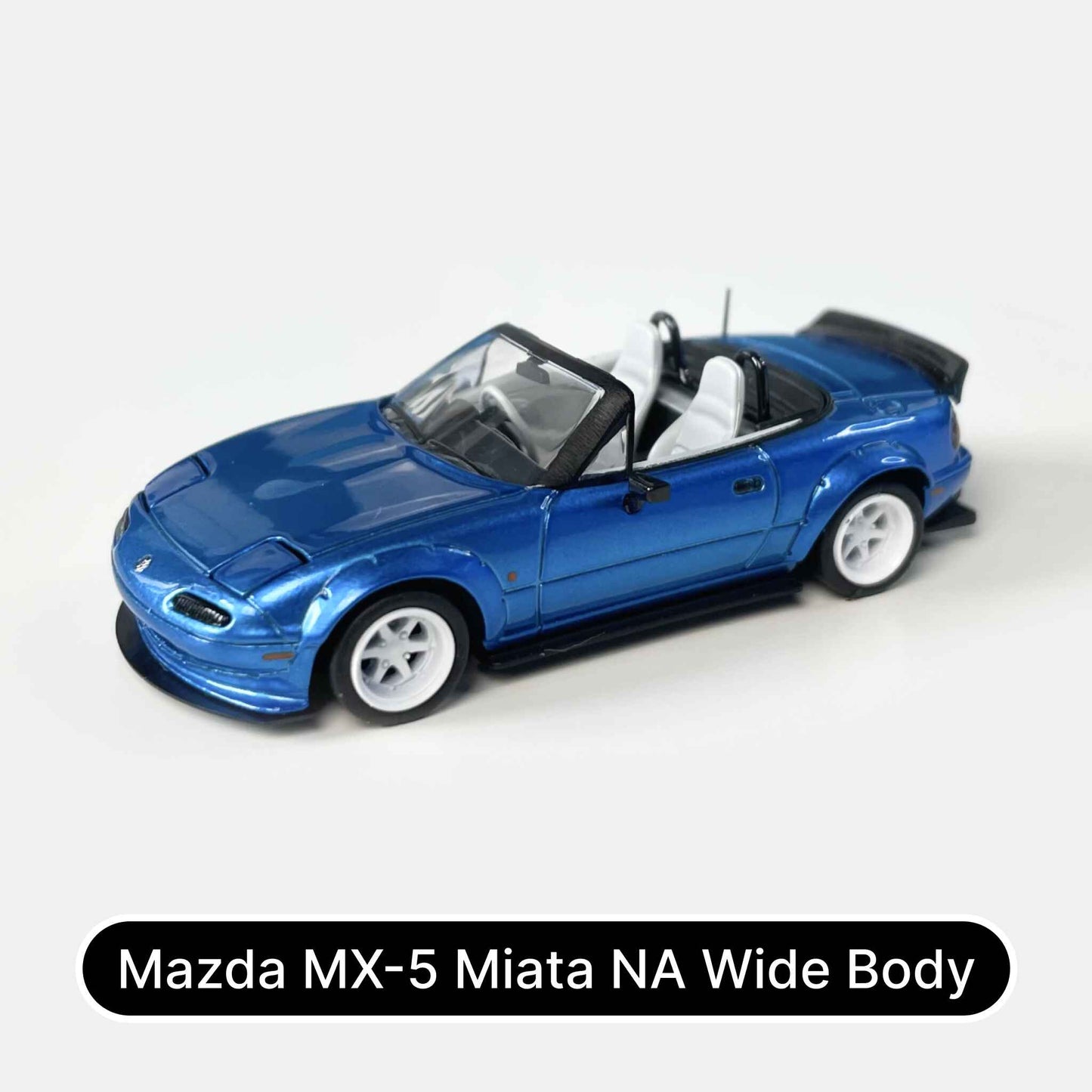1:64 Blue Mazda MX-5 NA with Adjustable Head Lights
