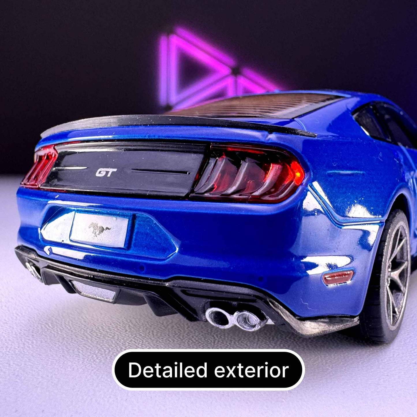 1:34 Scale Ford Mustang GT 2018, Detailed Scale Model